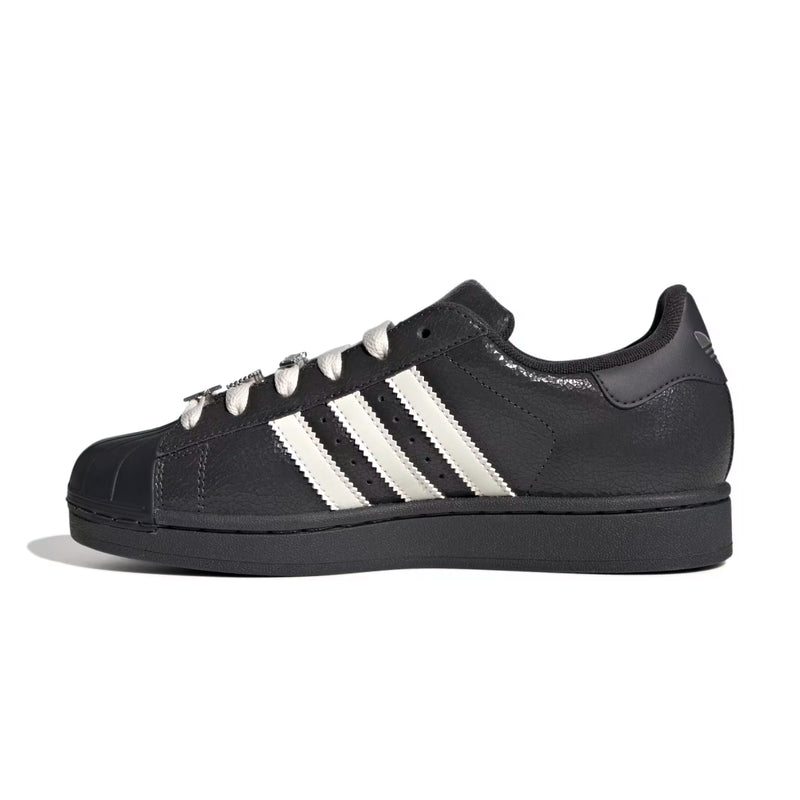 UK 4